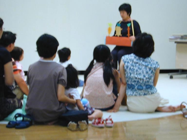 8月5日の読み聞かせ会風景